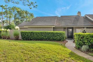 Fishermans Recess - 3BR condo w lake views & lanai - 9