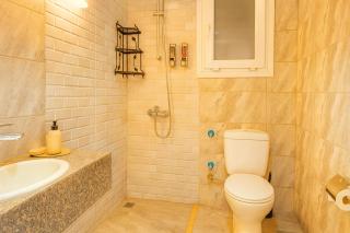 Selena Bay Prime Stays - 2