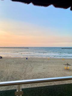 Seaside Serenity Las Alba seaview retreat - 9