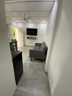 El dorado alojamiento temporal - 6