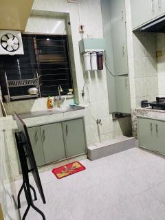 Elegant Stay in Dhanmondi - Dhaka - 6