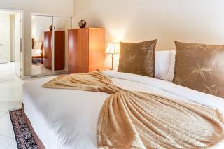 Patio and Resort Amenities Palm Desert Escape - Palm Desert - 3