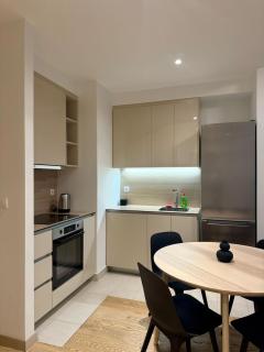 Crown Apartments - BW Aurora - 4