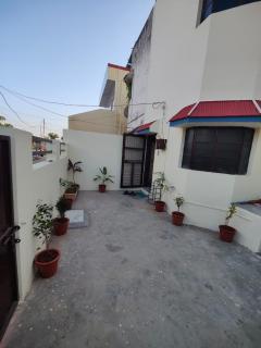 Shiv Shakti Home Stay - Bhuj - 9