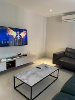 The green Balcony - 0