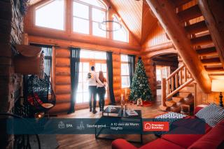 Private Hot Tub Sauna Indoor pool ski Monopoly - 0