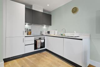Modern & Cozy Flat in the Heart of Chelmsford - F7 - 7