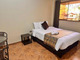 Andher Palaces Hotel - 1