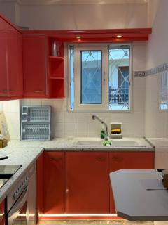 Boho Coastal Retreat with Jacuzzi, 1 min to Beach - 9