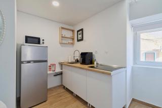 Lovely Fontenova - By Y Concept - 3