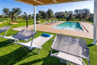 Villa Mastroronzo by Villa Plus - 1