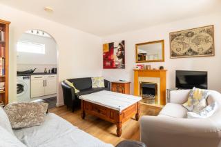 Charming Cosy Coach House in Fishponds Bristol - 8