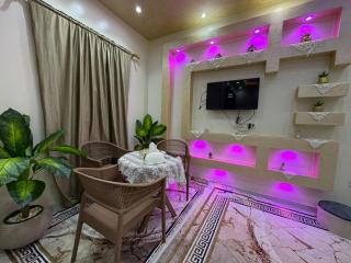 Ozoris Pyramids View Inn - 2