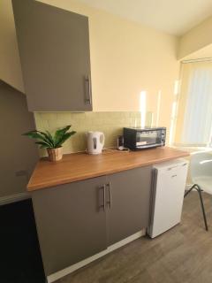 Athol Apartments - 9