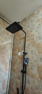 Exactly one minute away from Victoria Mall - Entebbe - 2