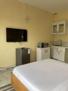 Exactly one minute away from Victoria Mall - 2