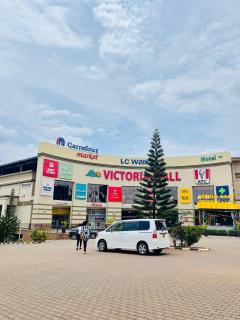 Exactly one minute away from Victoria Mall - 1