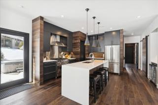 Wildebrook: 4br Mountain Luxury, fireplace, hot tub, x-country ski in/out, 10min to ski resort - 5