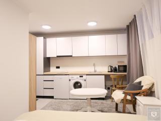 RentHouse ApartHotel Room #1 - 3