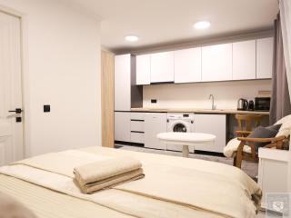 RentHouse ApartHotel Room #1 - 4