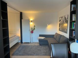 Gemütlich 5, Netflix und Kaffee frei, Parken vor der Tür - 0