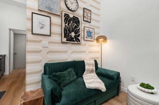 The McCaul by Casa Hotels - Brand New Suite in DT - 5