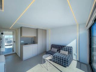 Luxury Studio 360 View - 2