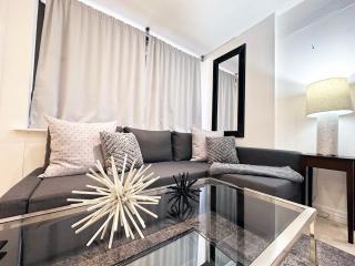 7 BR Golf Tennis SPA Lake Resort Villa - 4