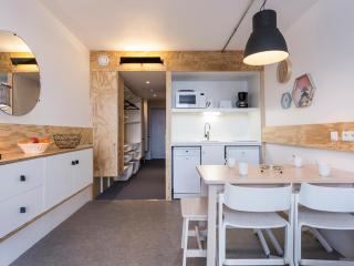 Studio rénové proche centre avec balcon et WiFi - FR-1-346-362 - 8