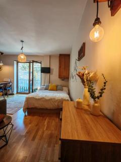 Tu rincón rústico con balcón y vistas - Erta 2 - 1