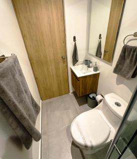 Vista 8 - Moderno con vista a la ciudad y estudio - 4