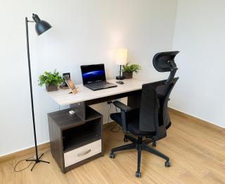 Vista 8 - Moderno con vista a la ciudad y estudio - 1