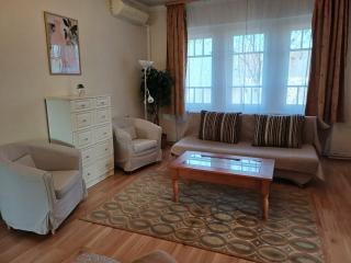 Albert Apartment near MVM Dome - 2