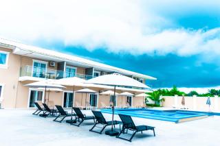 Royal Ambassador Hotel - 1