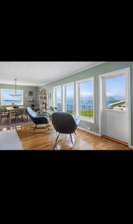 House on Ramberg beach - 7