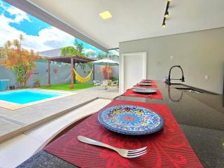 Casa 2 suítes e 2 quartos, piscina 10min centro - 1