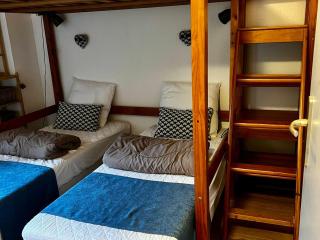 Chalet rénové 6 pers, TV connectée, WiFi, parking, animaux admis - FR-1-863-17 - 2