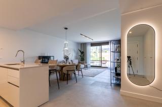 Modern apartment with sea view and terrace - 9