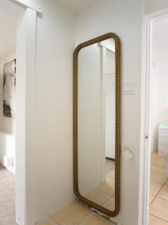 Big gated yard, Work play room, King bed - 7