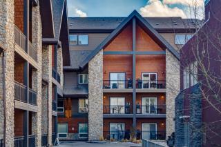 Rockies Getaway Condo With Mountain View - 6