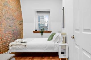 Modern 2BR Haven - Prime Location - 3