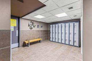 Ideal 2BR Canmore Haven Hot Tub plus Stunning Views - 1