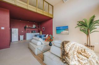 Bright Loft Studio - 6 min Walk to Palm Beach - 4