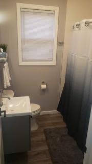 Attractive and Cozy Apartment - 4 bdrms 2 bths - 2