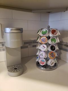 Attractive and Cozy Apartment - 4 bdrms 2 bths - 5