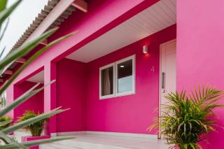 Cozy Cottage Surrounded by Tropical Paradise - 0