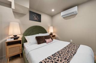 The McCaul by Casa Hotels - Central Basement Suite - 8