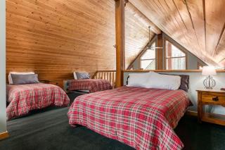 Beautiful Rustic Chalet in the Heart of Rockies - 5