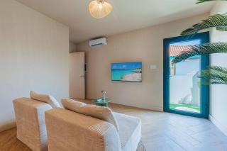 Luxury Plunge Pool - 6 min Walk to Palm Beach - 1