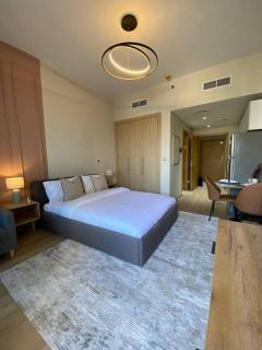 Furnished studio apartment next to metro - 5